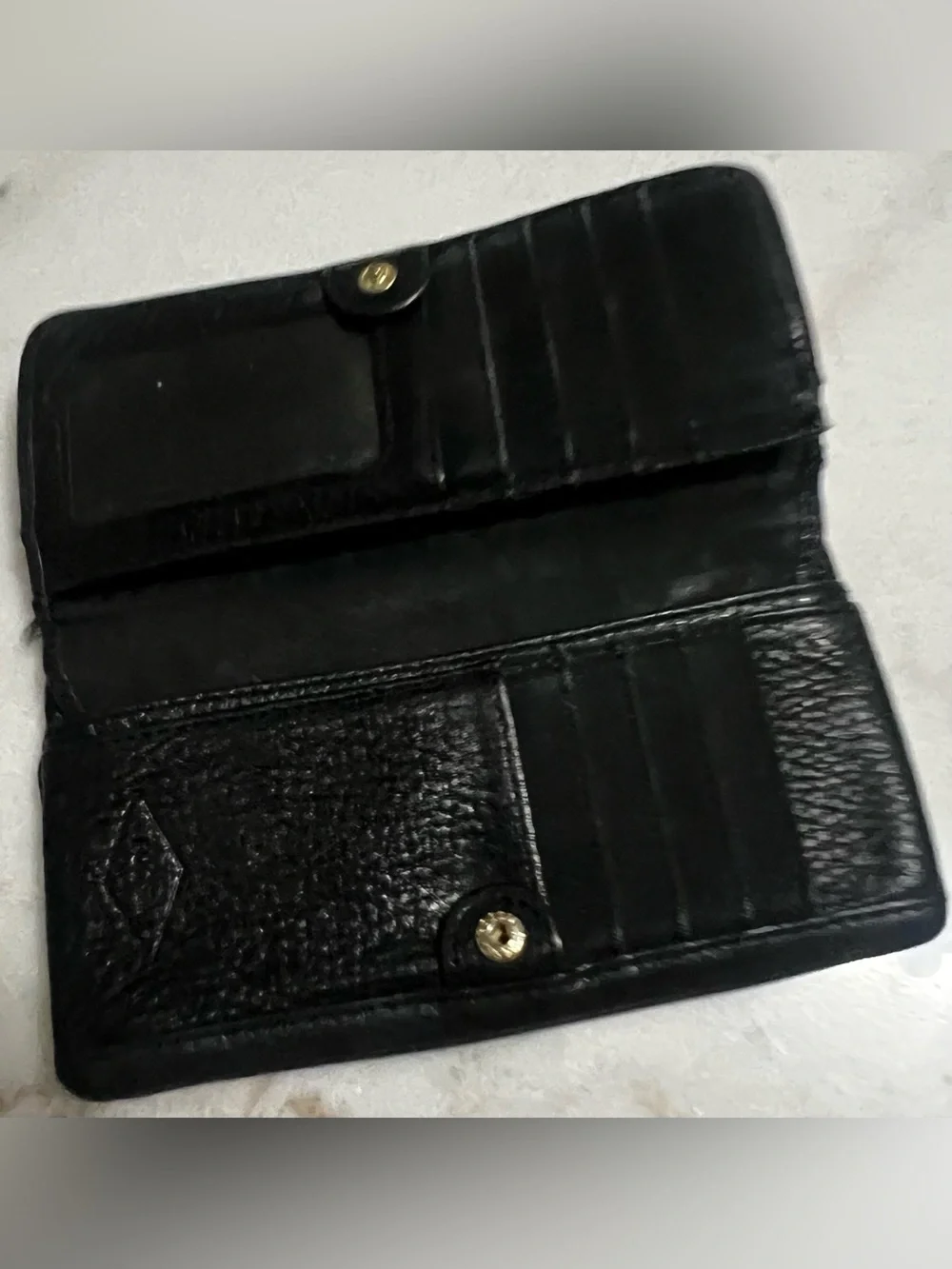 Fossil Women’s Soft Black Pebbled Leather Wallet Zip With 3 Compartments
